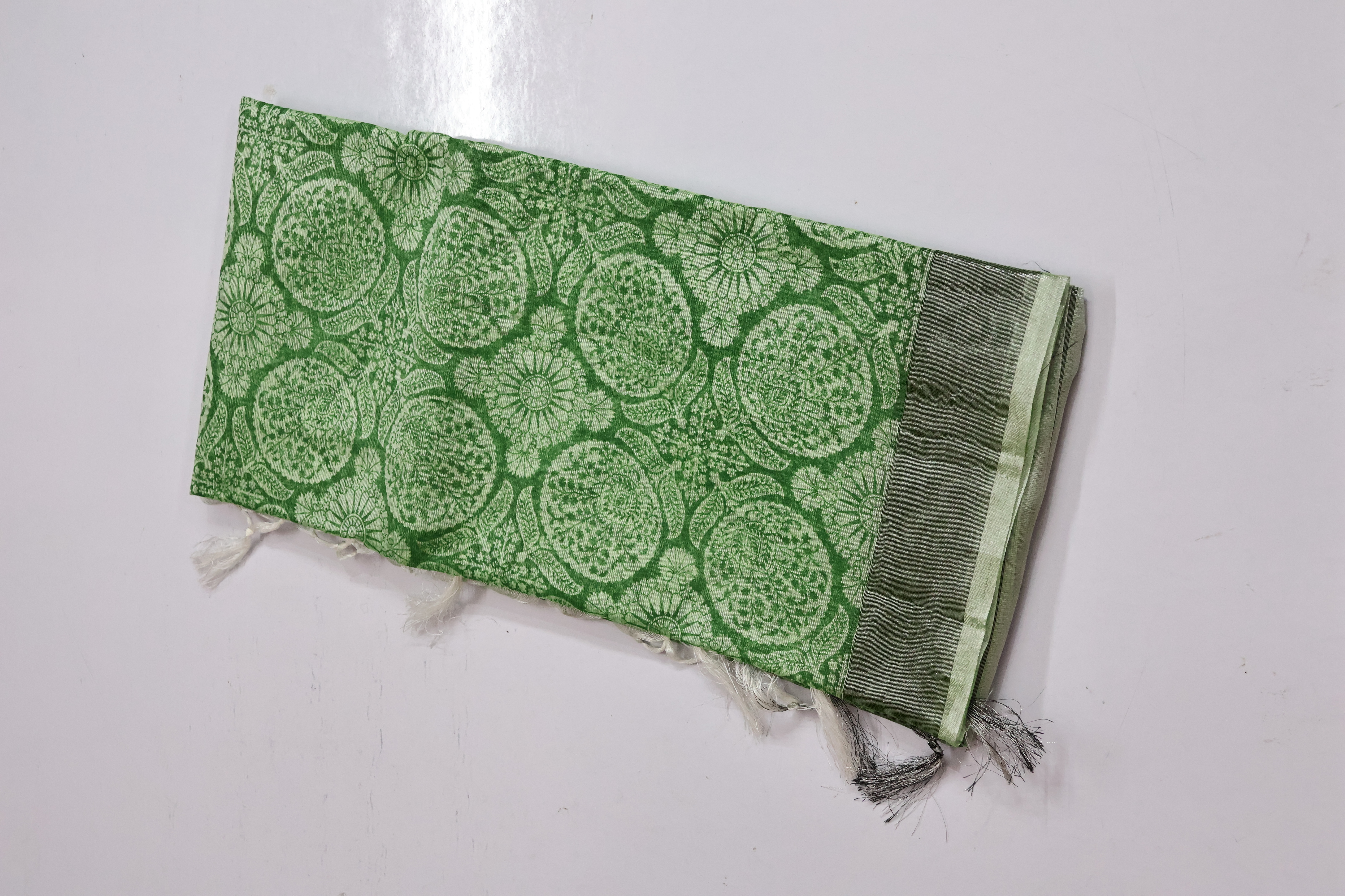 Premium Net Saree